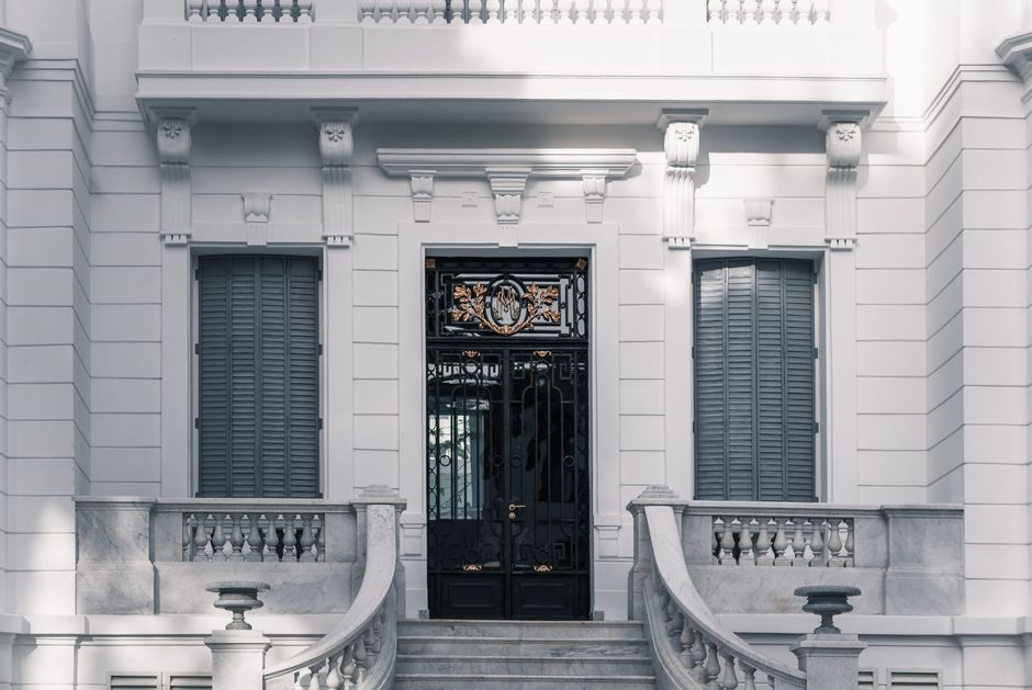 Descubre las mejores casas de lujo en venta en el mercado actual