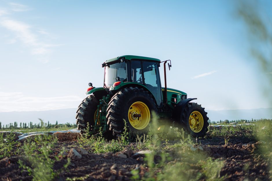 The Ultimate Guide to Buying Tractor Parts Online