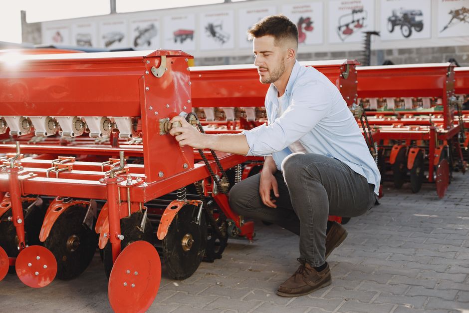 The Ultimate Guide to Purchasing Tractor Parts Online