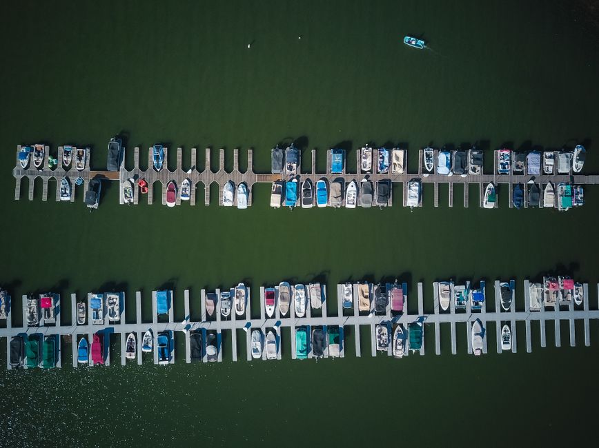 Choosing the Right Dock Installation Company for Your Needs