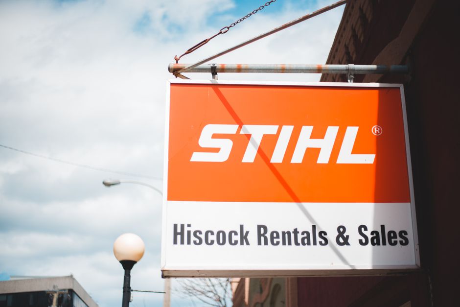 The Art and Business of Vinyl Signage