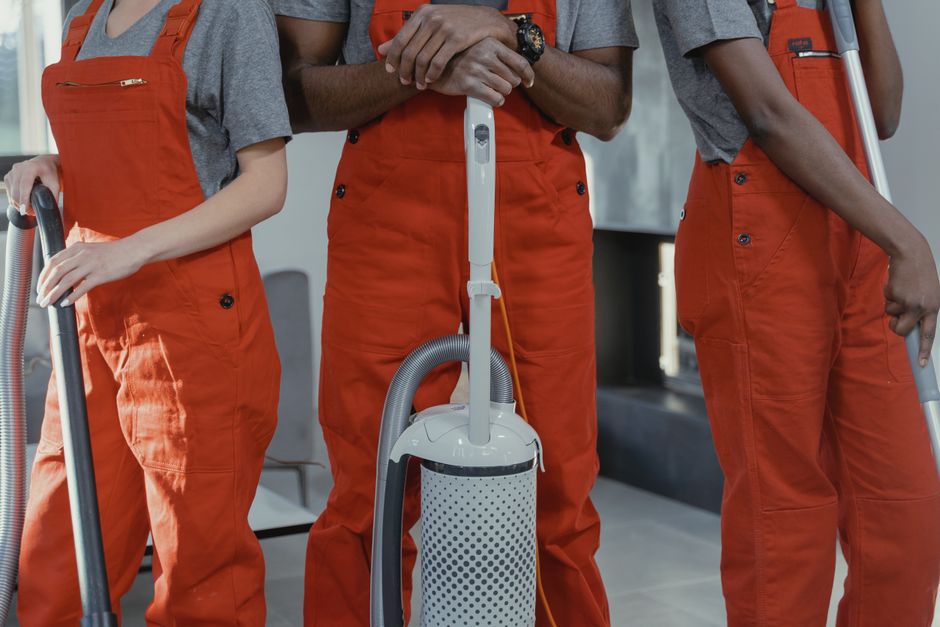 The Essential Guide to Choosing a Commercial Cleaning Company