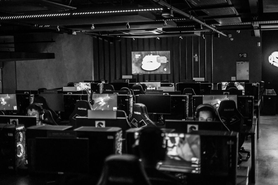 Building Your Ultimate Gaming PC: A Comprehensive Guide